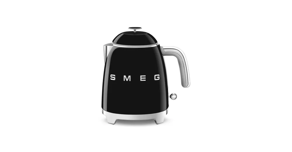 Kiárusítás SMEG MINI VÍZFORRALÓ, retro, fekete