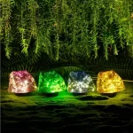 Expressz kézbesítés Leszúrható szolár lámpa - kavics forma - színes - 140 x 120 x 120 mm - melegfehér LED