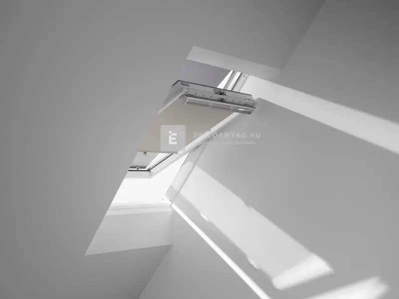 VELUX ROZ csomag 55 cm-es ablakhoz: fehér sötétítő kampós roletta és fekete hővédő roló Utolsó esély