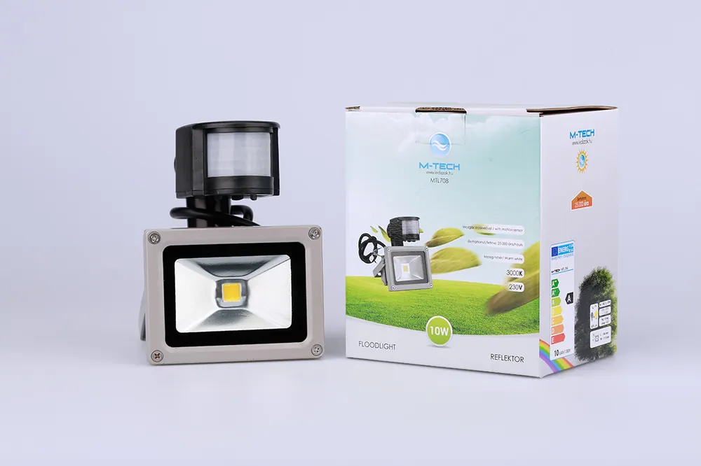 M-Tech 10W, 900lm, 230V, IP65, 3000K, meleg fehér reflektor mozgásérzékelős MTL708M-tech Árcsökkenés
